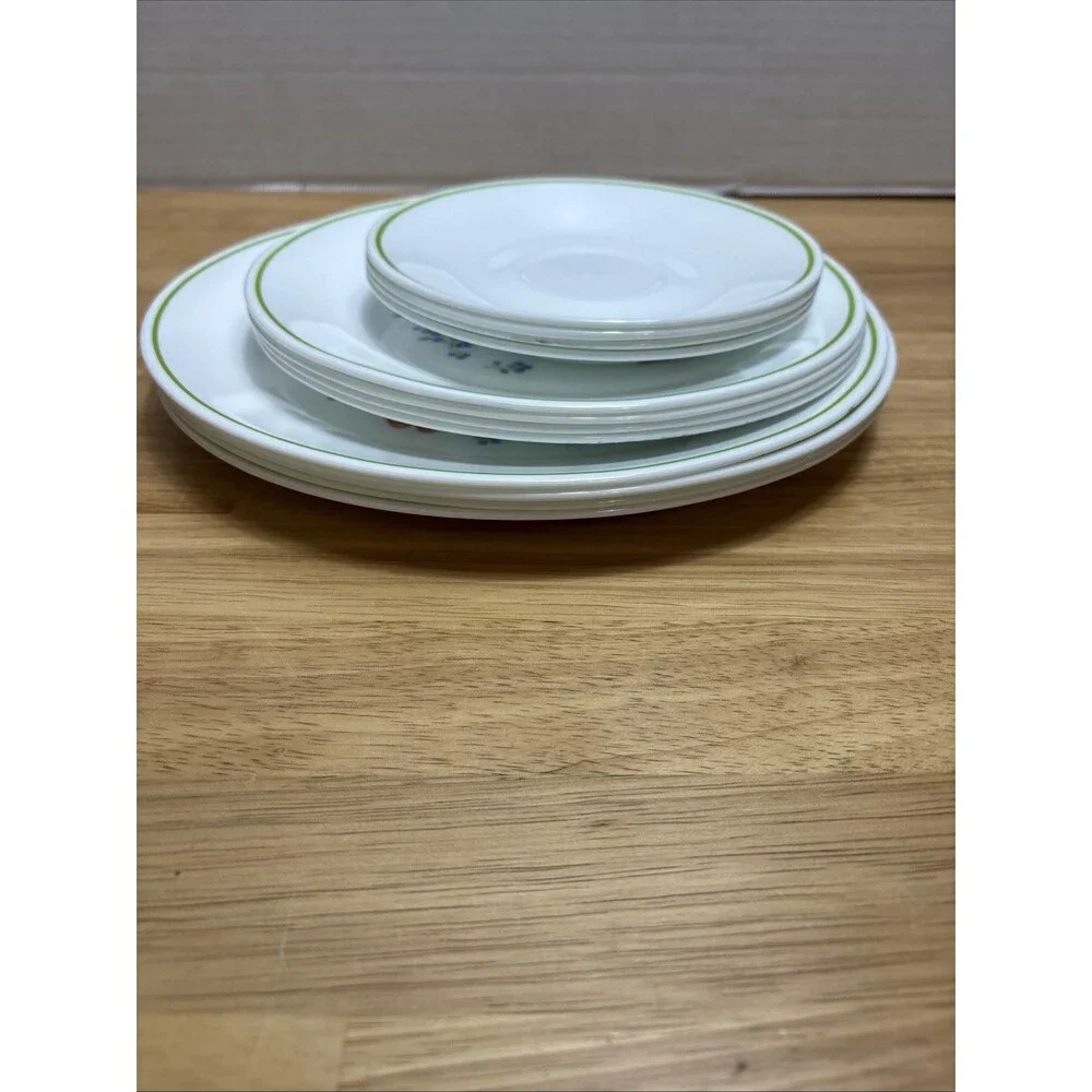 Corelle 12 pieces
